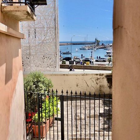 Homeclass Mercantile Bari Esterno foto